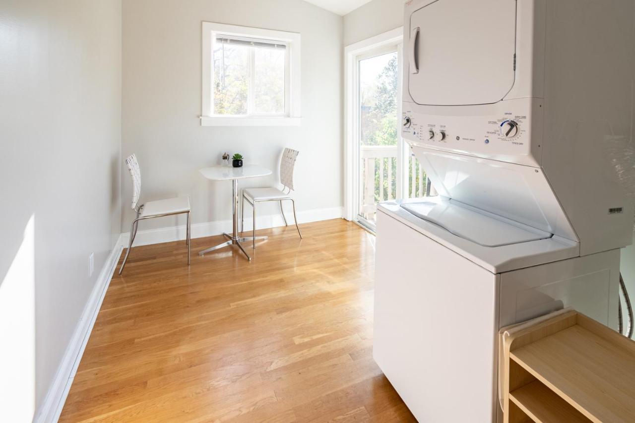 Contemporary 3-Bedroom Home With Balcony In Rva Richmond Extérieur photo