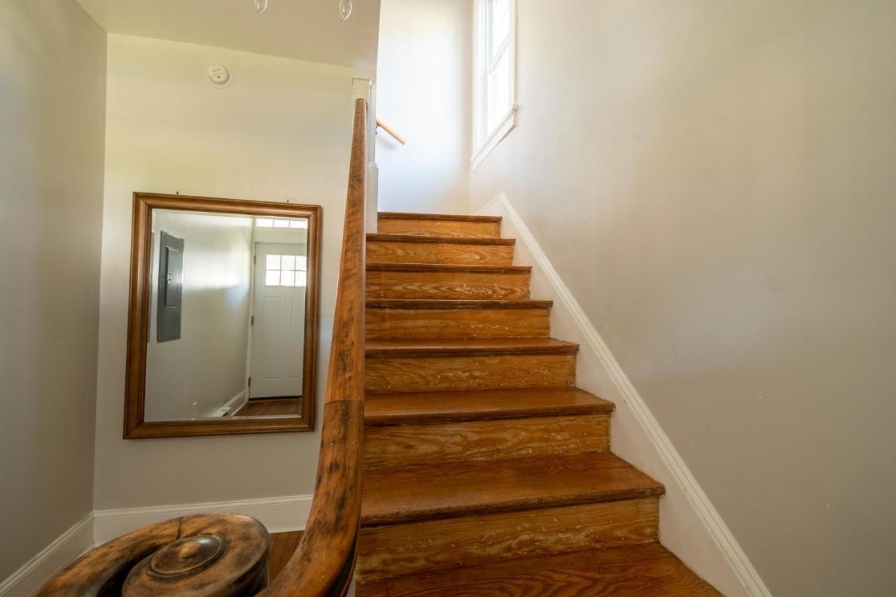 Contemporary 3-Bedroom Home With Balcony In Rva Richmond Extérieur photo