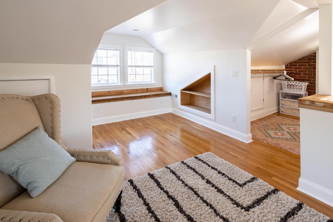 Contemporary 3-Bedroom Home With Balcony In Rva Richmond Extérieur photo