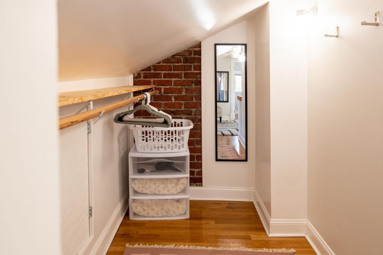 Contemporary 3-Bedroom Home With Balcony In Rva Richmond Extérieur photo