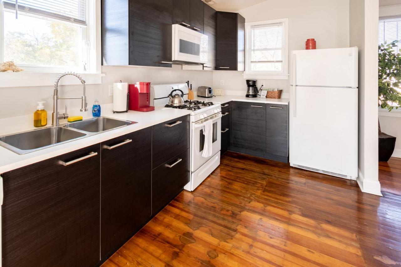 Contemporary 3-Bedroom Home With Balcony In Rva Richmond Extérieur photo